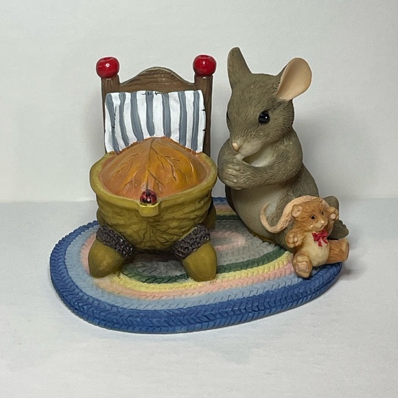 Other - Charming Tails "Now I Lay Me Down To Sleep" Figurine - Limited Edition